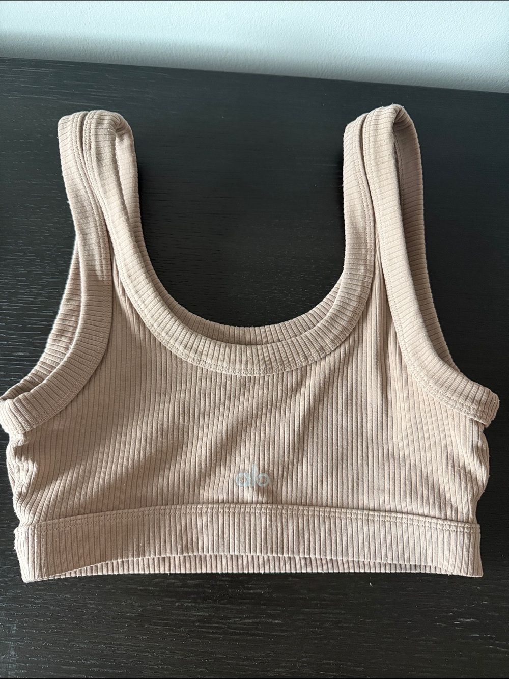 ALO Yoga Ribbed Scoop Sports Bra in Taupe - Size S